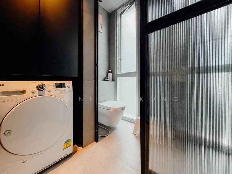 Seletar Park Residence, 21 Seletar Road, Seletar / Yio Chu Kang, 2 Bedrooms, 872 sqft, Condominium For Sale, by Vannessa Kong, 500253405 - Bathroom - PropertyGuru.com.sg
