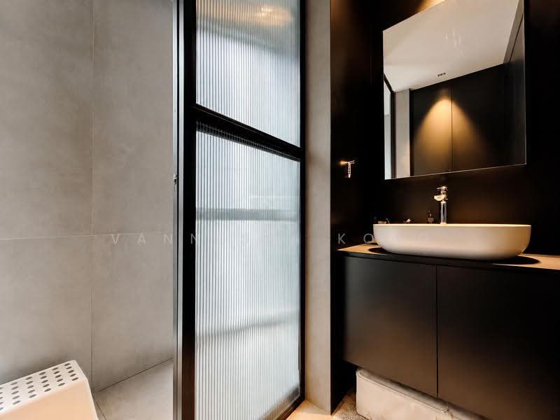 Seletar Park Residence, 21 Seletar Road, Seletar / Yio Chu Kang, 2 Bedrooms, 872 sqft, Condominium For Sale, by Vannessa Kong, 500253405 - Bathroom - PropertyGuru.com.sg