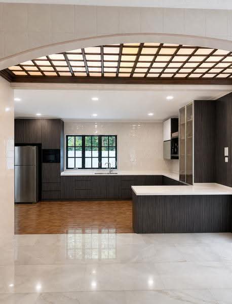 D15 Freehold Semi D with 12m plot width - Move In, East Coast / Marine Parade, 4 Bedrooms, 5,300 sqft, Semi-Detached House For Sale, by Jyoti Chawla, 500253431 - Kitchen - PropertyGuru.com.sg
