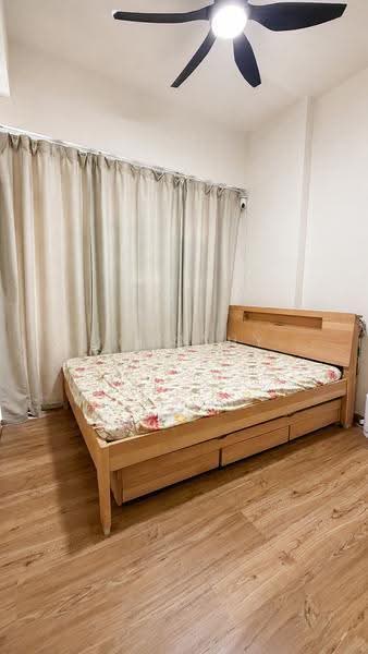 E Maisons (The Maisons), 28 Braddell Road, Macpherson / Potong Pasir, 2 Bedrooms, 936 sqft, Apartment For Rent, by Dorothy Khong, 500253446 - Common Bedroom - PropertyGuru.com.sg