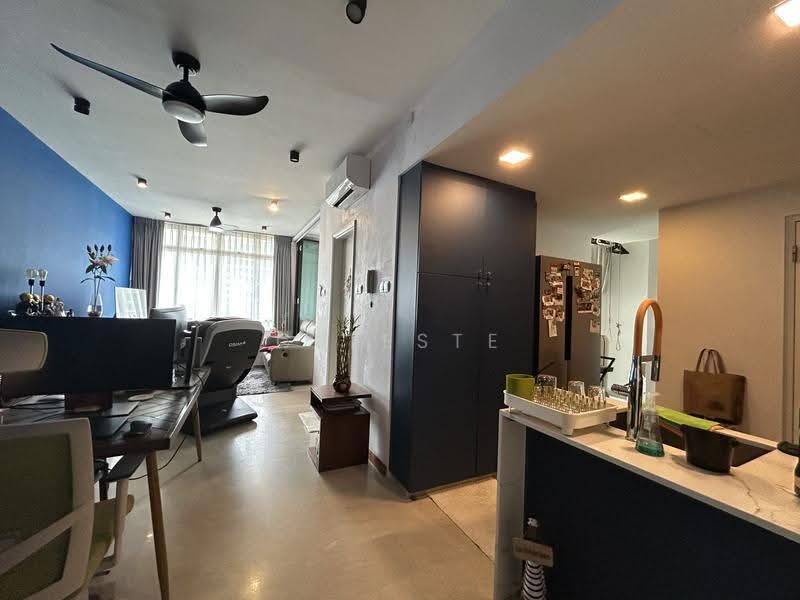 Compass Heights, 9 Sengkang Square, Hougang / Punggol / Sengkang, 1 Bedroom, 667 sqft, Condominium For Sale, by Celeste Seah, 500253453 - Living Room - PropertyGuru.com.sg