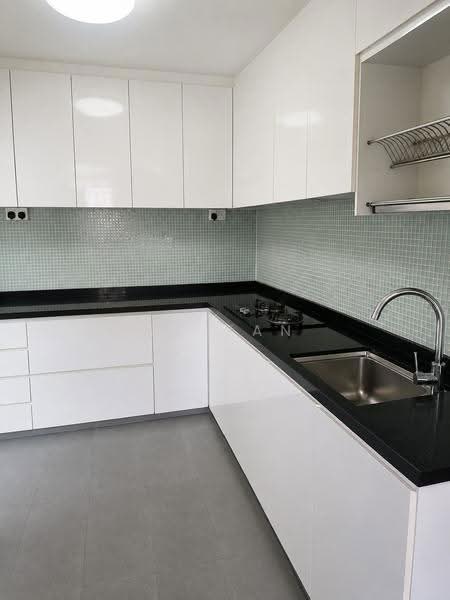 15 Eunos Crescent, 15 Eunos Crescent, Eunos / Geylang / Paya Lebar, 3 Bedrooms, 1,259 sqft, HDB Flat For Sale, by TC Tan, 500253492 - Kitchen - PropertyGuru.com.sg