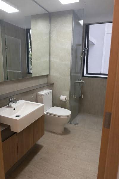 The Jovell, 21 Flora Drive, Changi Airport / Changi Village, 3 Bedrooms, 904 sqft, Condominium For Rent, by Zou Hui, 500253494 - Bathroom - PropertyGuru.com.sg
