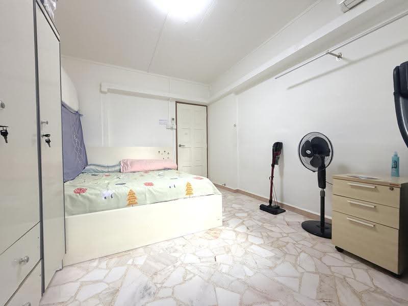 545 Jurong West Street 42, 545 Jurong West Street 42, Boon Lay / Jurong / Tuas, 3 Bedrooms, 1,119 sqft, HDB Flat For Sale, by Nigel Tan, 500253495 - Bedroom - PropertyGuru.com.sg