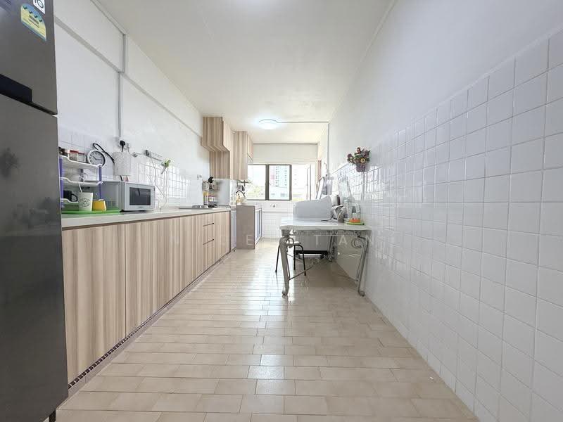545 Jurong West Street 42, 545 Jurong West Street 42, Boon Lay / Jurong / Tuas, 3 Bedrooms, 1,119 sqft, HDB Flat For Sale, by Nigel Tan, 500253495 - Kitchen - PropertyGuru.com.sg