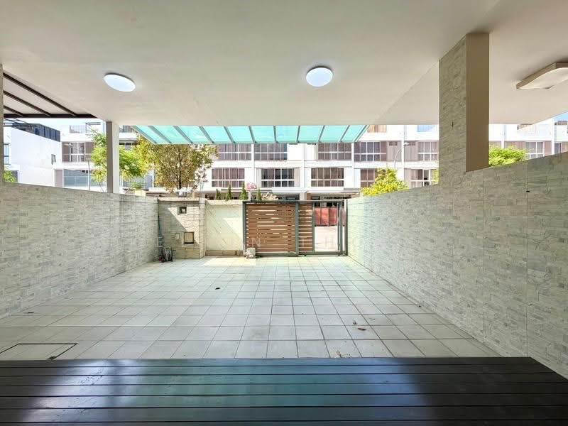 Luxus Hills | The Estate, Luxus Hill Drive, Seletar / Yio Chu Kang, 5 Bedrooms, 3,600 sqft, Terraced House For Rent, by Kelvin Thong, 500253497 - PropertyGuru.com.sg
