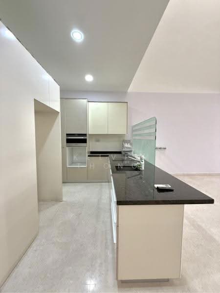 Luxus Hills | The Estate, Luxus Hill Drive, Seletar / Yio Chu Kang, 5 Bedrooms, 3,600 sqft, Terraced House For Rent, by Kelvin Thong, 500253497 - PropertyGuru.com.sg