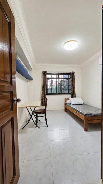 200A Sengkang East Road, 200A Sengkang East Road, Hougang / Punggol / Sengkang, Room Rental, 100 sqft, HDB Flat For Rent, by Alvin Chua, 500253499 - Bedroom - PropertyGuru.com.sg