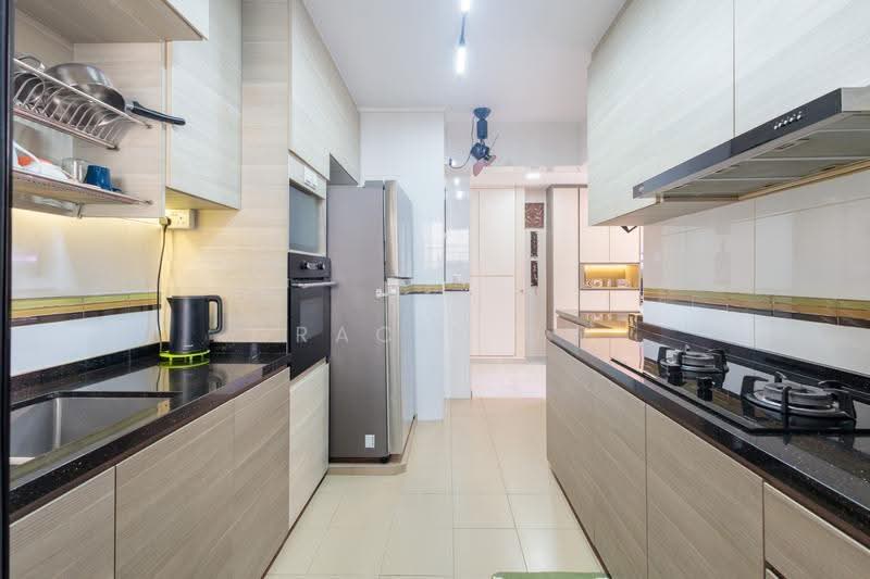 470B Fernvale Link, 470B Fernvale Link, Seletar / Yio Chu Kang, 3 Bedrooms, 1,001 sqft, HDB Flat For Sale, by Gracia Ow, 500253501 - Kitchen - PropertyGuru.com.sg