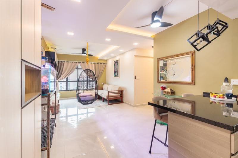 470B Fernvale Link, 470B Fernvale Link, Seletar / Yio Chu Kang, 3 Bedrooms, 1,001 sqft, HDB Flat For Sale, by Gracia Ow, 500253501 - Living Room - PropertyGuru.com.sg