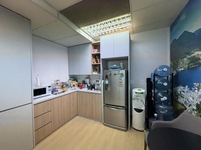Hong Leong Building, 16 Raffles Quay, Boat Quay / Raffles Place / Marina, 1,065 sqft, Office For Rent, by Patrick Ong 王鹏若(安仔), 500253503 - Kitchen - CommercialGuru.com.sg