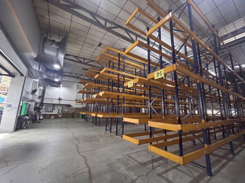 Pioneer Road vicinity, Boon Lay / Jurong / Tuas, 54,000 sqft, Factory / Workshop (B2) For Sale, by Eva Leong, 500253527 - Interior - CommercialGuru.com.sg