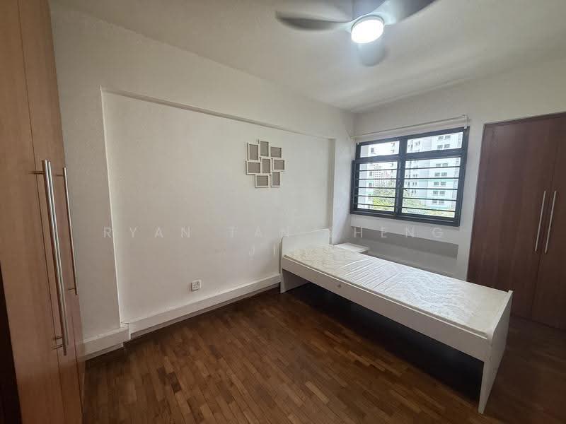 305B Anchorvale Link, 305B Anchorvale Link, Hougang / Punggol / Sengkang, 3 Bedrooms, 1,184 sqft, HDB Flat For Sale, by Ryan Tan Zheng Jie, 500253528 - Bedroom - PropertyGuru.com.sg