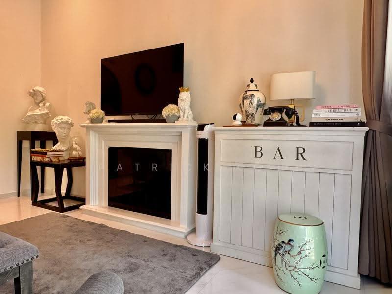 Springhill, Sembawang Walk, Sembawang / Yishun, 5 Bedrooms, 3,014 sqft, Terraced House For Sale, by Patrick Koh, 500253535 - Living Room - PropertyGuru.com.sg