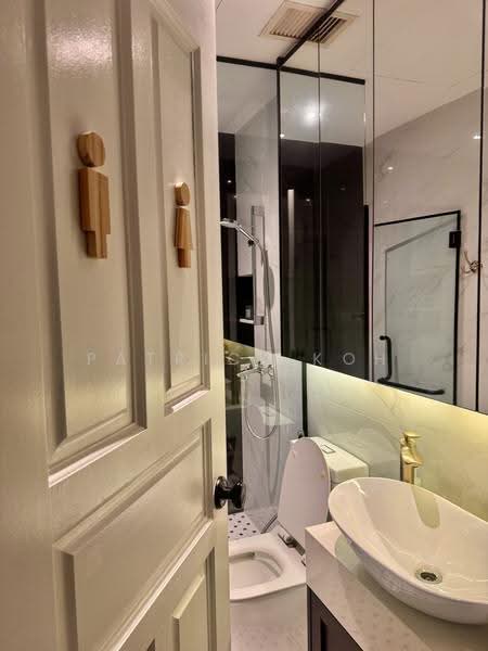 Springhill, Sembawang Walk, Sembawang / Yishun, 5 Bedrooms, 3,014 sqft, Terraced House For Sale, by Patrick Koh, 500253535 - Bathroom - PropertyGuru.com.sg