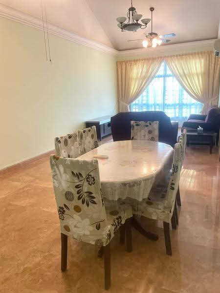 Changi Court, 698 Upper Changi Road East, Bedok / Upper East Coast, 2 Bedrooms, 980 sqft, Condominium For Rent, by Karen Neo, 500253548 - Living Room - PropertyGuru.com.sg