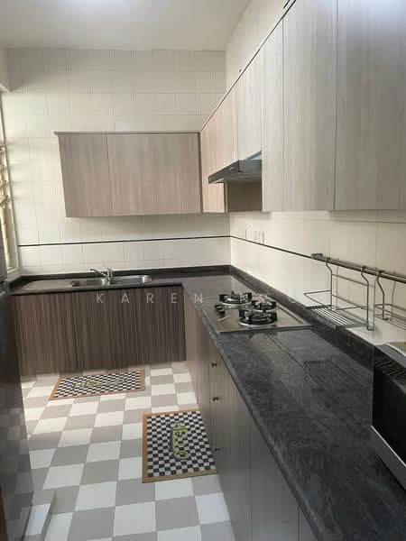 Changi Court, 698 Upper Changi Road East, Bedok / Upper East Coast, 2 Bedrooms, 980 sqft, Condominium For Rent, by Karen Neo, 500253548 - Kitchen - PropertyGuru.com.sg