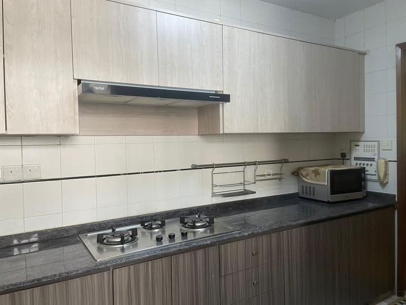 Changi Court, 698 Upper Changi Road East, Bedok / Upper East Coast, 2 Bedrooms, 980 sqft, Condominium For Rent, by Karen Neo, 500253548 - Kitchen - PropertyGuru.com.sg