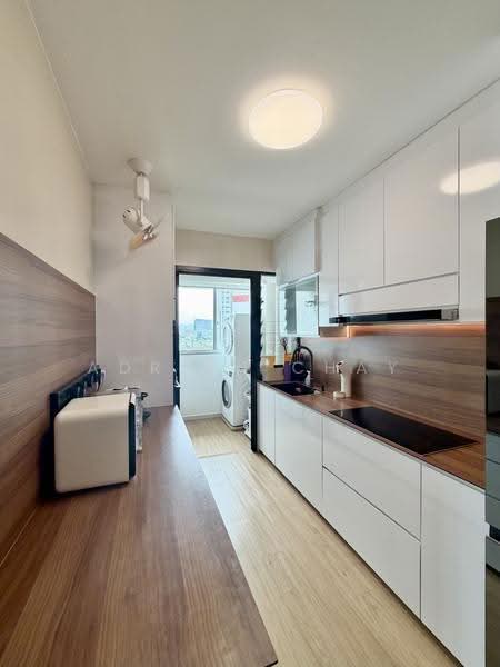 57 Teban Gardens Road, 57 Teban Gardens Road, Boon Lay / Jurong / Tuas, 3 Bedrooms, 990 sqft, HDB Flat For Sale, by Adrian Chay, 500253552 - PropertyGuru.com.sg