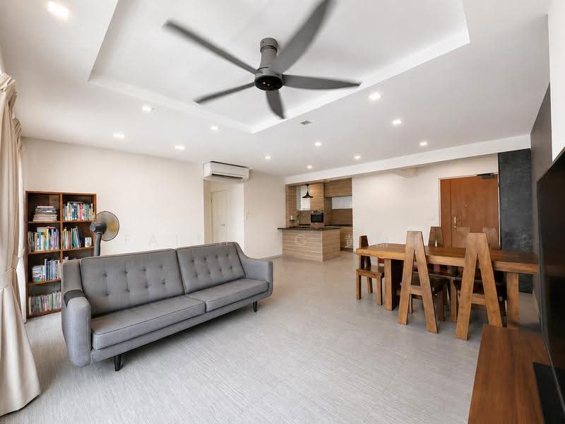 293B Compassvale Crescent, 293B Compassvale Crescent, Hougang / Punggol / Sengkang, 3 Bedrooms, 1,216 sqft, HDB Flat For Sale, by Faith Ng 黄丽娴, 500253553 - Living Room - PropertyGuru.com.sg