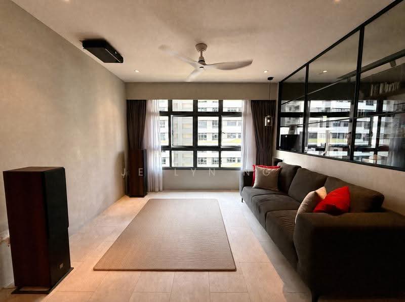 626A Tampines Street 61, 626A Tampines Street 61, Pasir Ris / Tampines, 3 Bedrooms, 1,216 sqft, HDB Flat For Sale, by Jerlyn Ng, 500253562 - Living Room - PropertyGuru.com.sg