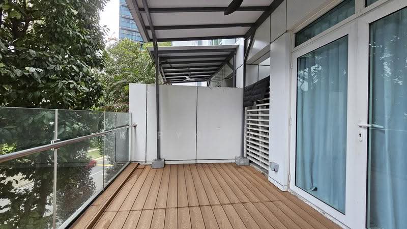 Icon, 10 Gopeng Street, Chinatown / Tanjong Pagar, 1 Bedroom, 850 sqft, Condominium For Sale, by Karyn Foo, 500253568 - Balcony - PropertyGuru.com.sg