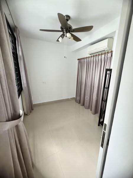 Mandarin Gardens, 5 Siglap Road, East Coast / Marine Parade, 2 Bedrooms, 829 sqft, Condominium For Sale, by Eric Khoo, 500253573 - Interior - PropertyGuru.com.sg