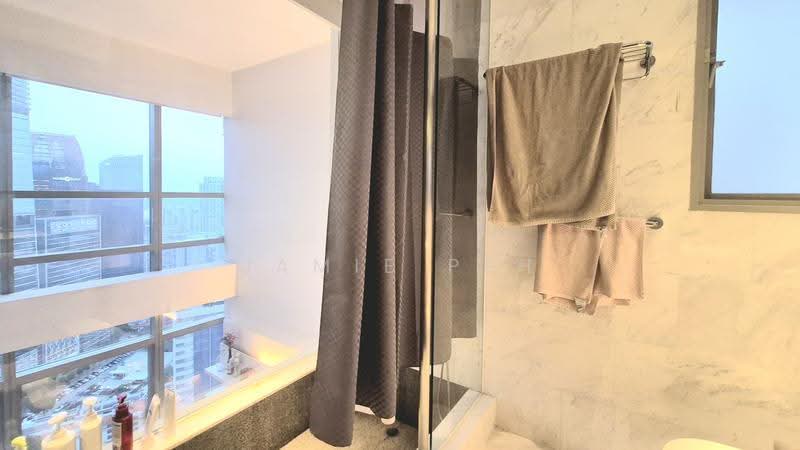 The Clift, 21 McCallum Street, Boat Quay / Raffles Place / Marina, 1 Bedroom, 753 sqft, Apartment For Sale, by Jamie Peh, 500253575 - Bathroom - PropertyGuru.com.sg