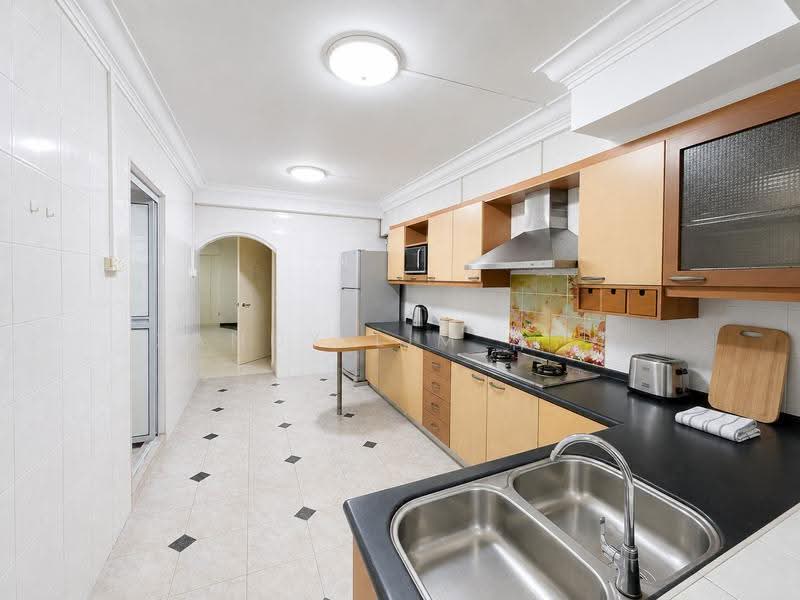 975 Hougang Street 91, 975 Hougang Street 91, Hougang / Punggol / Sengkang, 4 Bedrooms, 1,475 sqft, HDB Flat For Sale, by Sandy Lim 林莎莎, 500253581 - Kitchen - PropertyGuru.com.sg