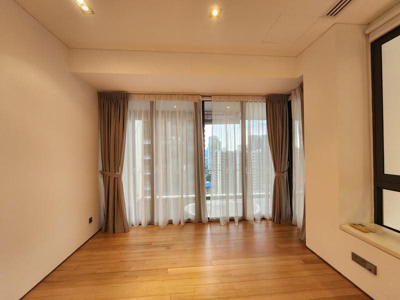 Skypark @ Somerset, 22 Saint Thomas Walk, Orchard / River Valley, 4 Bedrooms, 3,347 sqft, Apartment For Rent, by Joan Chua, 500253606 - View - PropertyGuru.com.sg