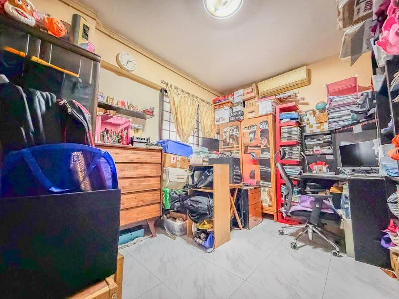 263 Bishan Street 22, 263 Bishan Street 22, Ang Mo Kio / Bishan / Thomson, 3 Bedrooms, 1,206 sqft, HDB Flat For Sale, by Eqsha Kaur, 500253611 - Study - PropertyGuru.com.sg