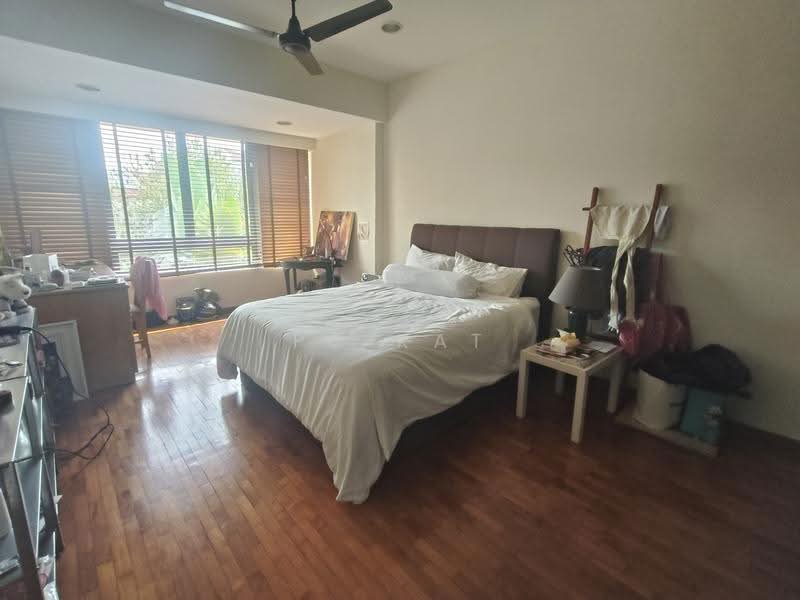Pasir Ris Beach Park, 67 Pasir Ris Terrace, Pasir Ris / Tampines, 5 Bedrooms, 4,865 sqft, Terraced House For Sale, by PC Kat, 500253622 - Bedroom - PropertyGuru.com.sg