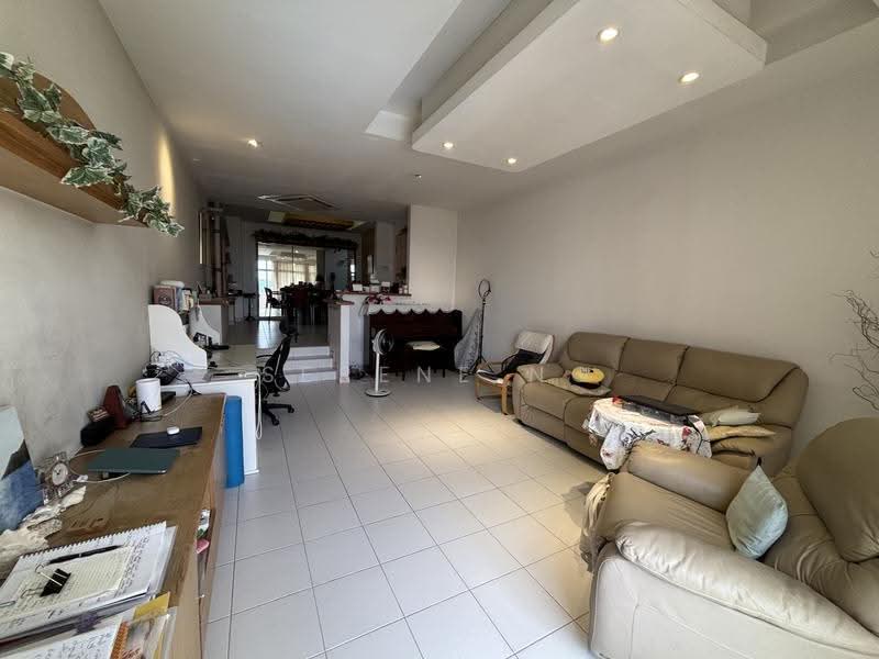 Cashew Heights, 97 Cashew Road, Dairy Farm / Bukit Panjang / Choa Chu Kang, Room Rental, 140 sqft, Condominium For Rent, by Serene Ng, 500253631 - Living Room - PropertyGuru.com.sg
