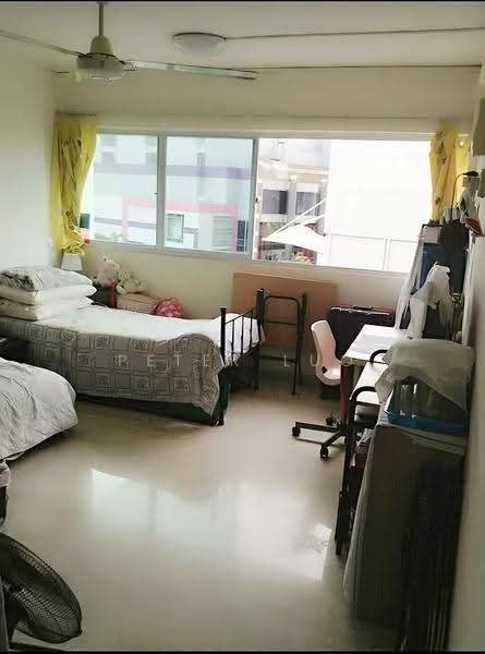 156 Tampines Street 12, 156 Tampines Street 12, Pasir Ris / Tampines, 3 Bedrooms, 1,560 sqft, HDB Flat For Rent, by PETER LUO, 500253637 - Bedroom - PropertyGuru.com.sg