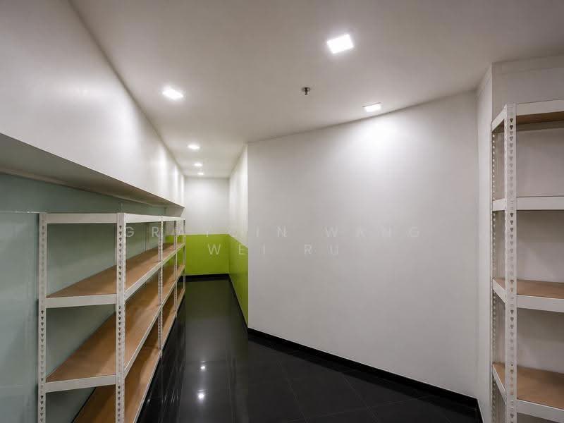 Sim Lim Square, 1 Rochor Canal Road, Beach Road / Bugis / Rochor, 1,327 sqft, Other Retail For Sale, by Graycin Wang Wei Ru, 500253651 - Interior - CommercialGuru.com.sg