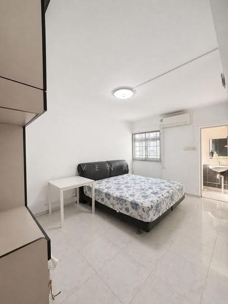 424 Bedok North Avenue 1, 424 Bedok North Avenue 1, Bedok / Upper East Coast, 3 Bedrooms, 980 sqft, HDB Flat For Rent, by Lavena Xu, 500253654 - Bedroom - PropertyGuru.com.sg