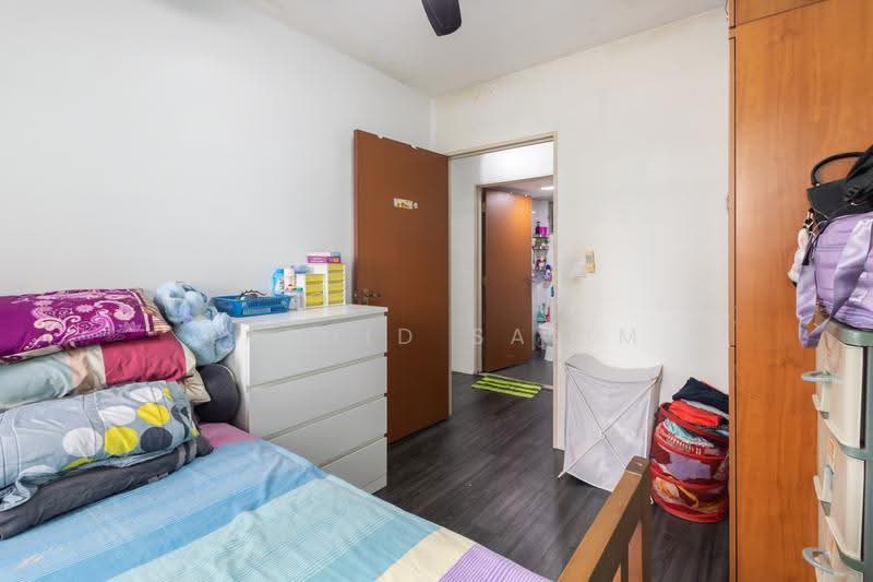 468B Fernvale Link, 468B Fernvale Link, Seletar / Yio Chu Kang, 3 Bedrooms, 1,001 sqft, HDB Flat For Sale, by Rashid Salim, 500253660 - Bedroom - PropertyGuru.com.sg