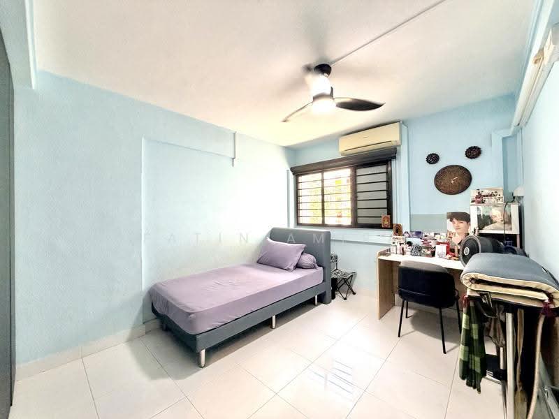403 Pandan Gardens, 403 Pandan Gardens, Boon Lay / Jurong / Tuas, 3 Bedrooms, 1,227 sqft, HDB Flat For Sale, by Fatin Amira, 500253667 - Bedroom - PropertyGuru.com.sg