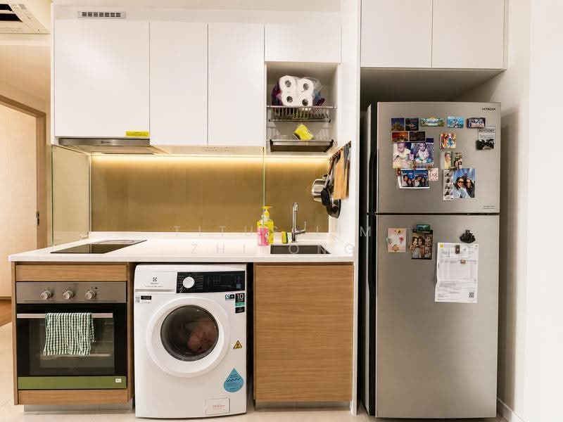 Treasure at Tampines, 7 Tampines Lane, Pasir Ris / Tampines, 2 Bedrooms, 581 sqft, Condominium For Sale, by Titus Lim Zhiyong, 500253672 - Kitchen - PropertyGuru.com.sg