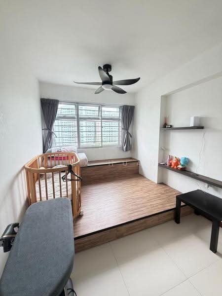 471A Upper Serangoon Crescent, 471A Upper Serangoon Crescent, Hougang / Punggol / Sengkang, 3 Bedrooms, 990 sqft, HDB Flat For Sale, by Alex Huang, 500253673 - Bedroom - PropertyGuru.com.sg