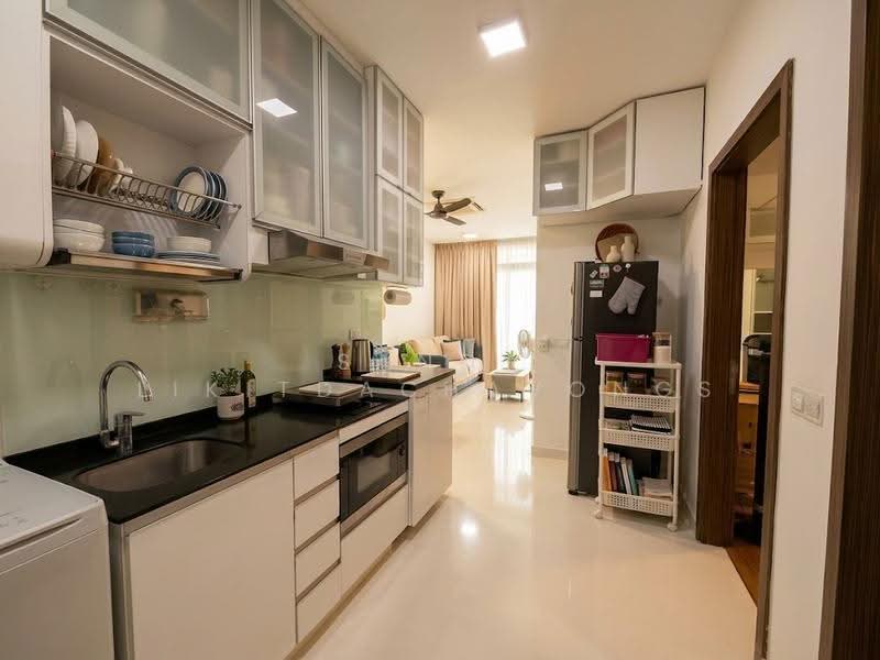 Parc Rosewood, 83 Rosewood Drive, Admiralty / Woodlands, 2 Bedrooms, 581 sqft, Condominium For Sale, by Sandy Likitdachavongs, 500253680 - Kitchenette (AI declutter) - PropertyGuru.com.sg