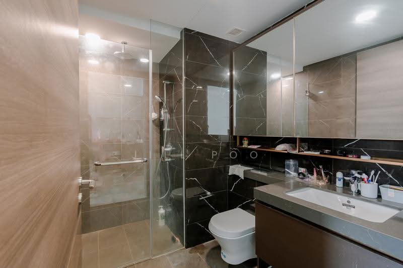The Florence Residences, 99 Hougang Avenue 2, Hougang / Punggol / Sengkang, 1 Bedroom, 527 sqft, Condominium For Sale, by Jill Poo, 500253682 - Bathroom - PropertyGuru.com.sg