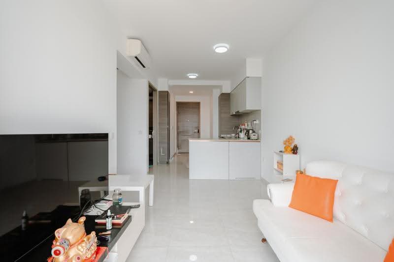 The Florence Residences, 99 Hougang Avenue 2, Hougang / Punggol / Sengkang, 1 Bedroom, 527 sqft, Condominium For Sale, by Jill Poo, 500253682 - Living Room - PropertyGuru.com.sg