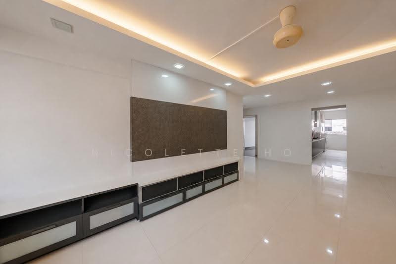 105 Potong Pasir Avenue 1, 105 Potong Pasir Avenue 1, Macpherson / Potong Pasir, 3 Bedrooms, 1,109 sqft, HDB Flat For Sale, by Nicolette Ho, 500253684 - Living Room - PropertyGuru.com.sg