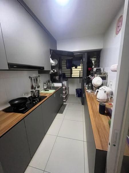 308A Punggol Walk, 308A Punggol Walk, Hougang / Punggol / Sengkang, 3 Bedrooms, 990 sqft, HDB Flat For Sale, by Melvin Heng, 500253689 - Kitchen - PropertyGuru.com.sg
