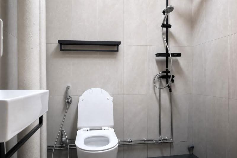 285 Bishan Street 22, 285 Bishan Street 22, Ang Mo Kio / Bishan / Thomson, 3 Bedrooms, 1,162 sqft, HDB Flat For Sale, by Colin Ee, 500253691 - Bathroom - PropertyGuru.com.sg