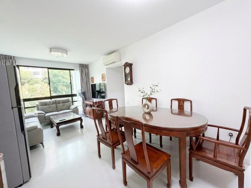 56 Havelock Road, 56 Havelock Road, Alexandra / Commonwealth, 3 Bedrooms, 1,011 sqft, HDB Flat For Sale, by Melody Azyliae Chiam, 500253694 - Living Room - PropertyGuru.com.sg