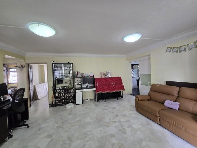 176 Lompang Road, 176 Lompang Road, Dairy Farm / Bukit Panjang / Choa Chu Kang, 3 Bedrooms, 1,087 sqft, HDB Flat For Sale, by Norjahan Majeed, 500253696 - PropertyGuru.com.sg