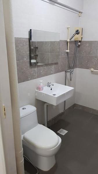 450 Jurong West Street 42, 450 Jurong West Street 42, Boon Lay / Jurong / Tuas, Room Rental, 165 sqft, HDB Flat For Rent, by Wan Rahmat, 500253700 - PropertyGuru.com.sg