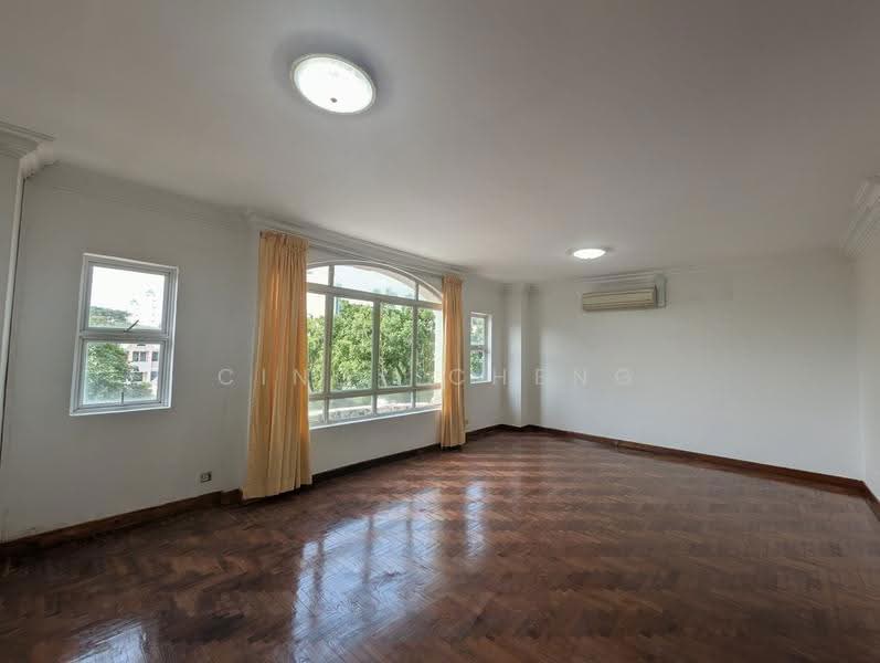 Teck Hiang Gardens, Toh Tuck Road, Clementi Park / Upper Bukit Timah, 5 Bedrooms, 2,800 sqft, Terraced House For Rent, by Cindy Cheng, 500253701 - Living Room - PropertyGuru.com.sg